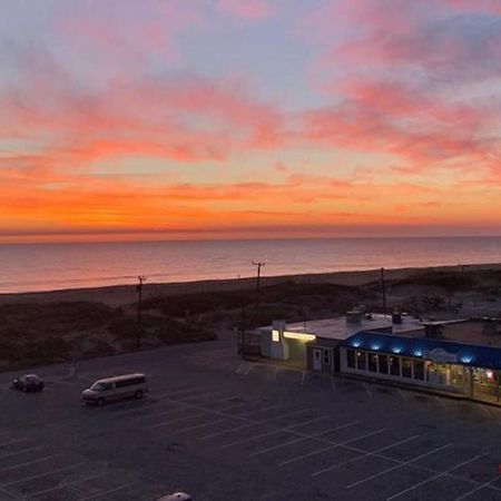 Penthouse By The Sea Huge Home With Amazing Views Virginia Beach Buitenkant foto